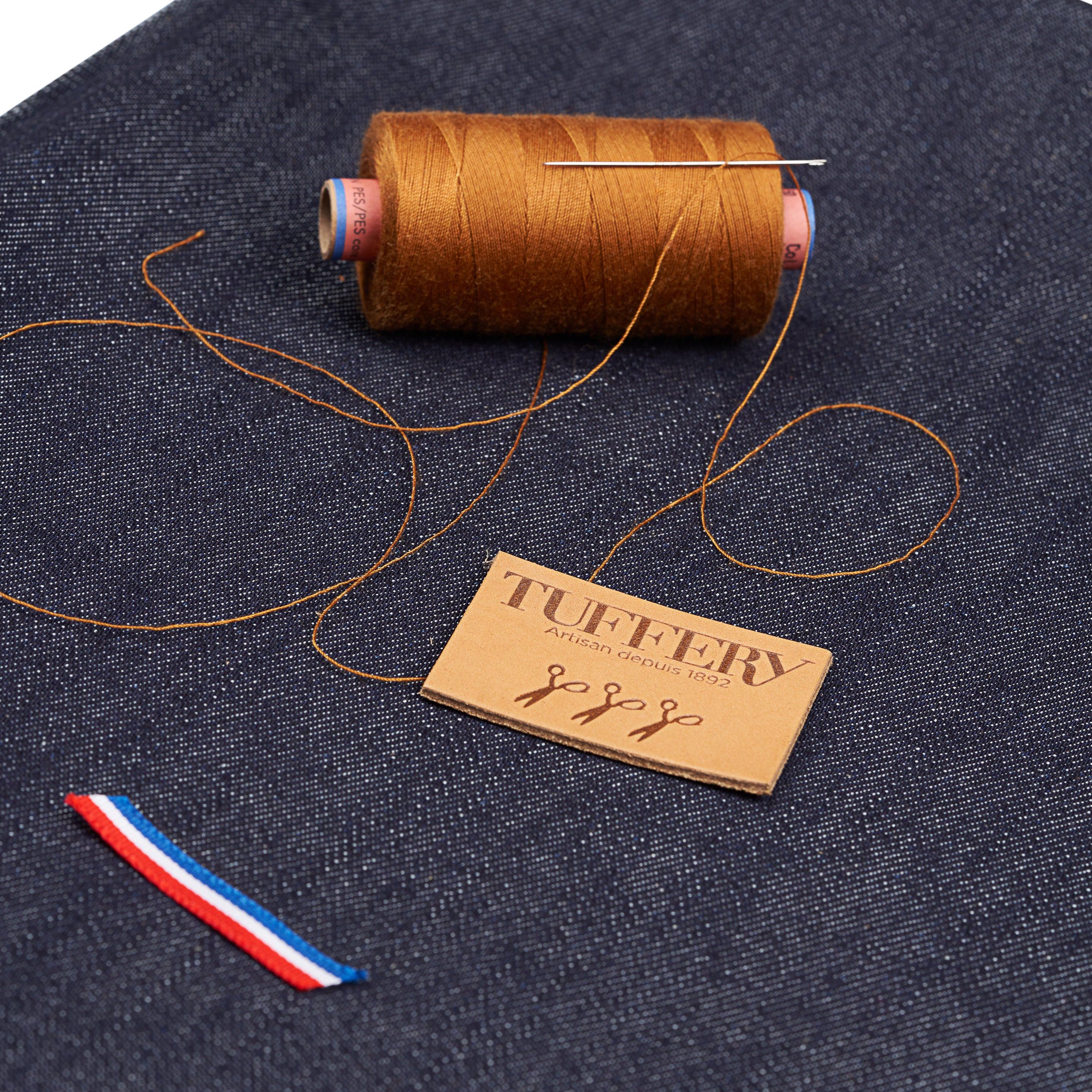 atelier-tuffery-causses-kit-couture-maison-diy-toile-indigo image 2