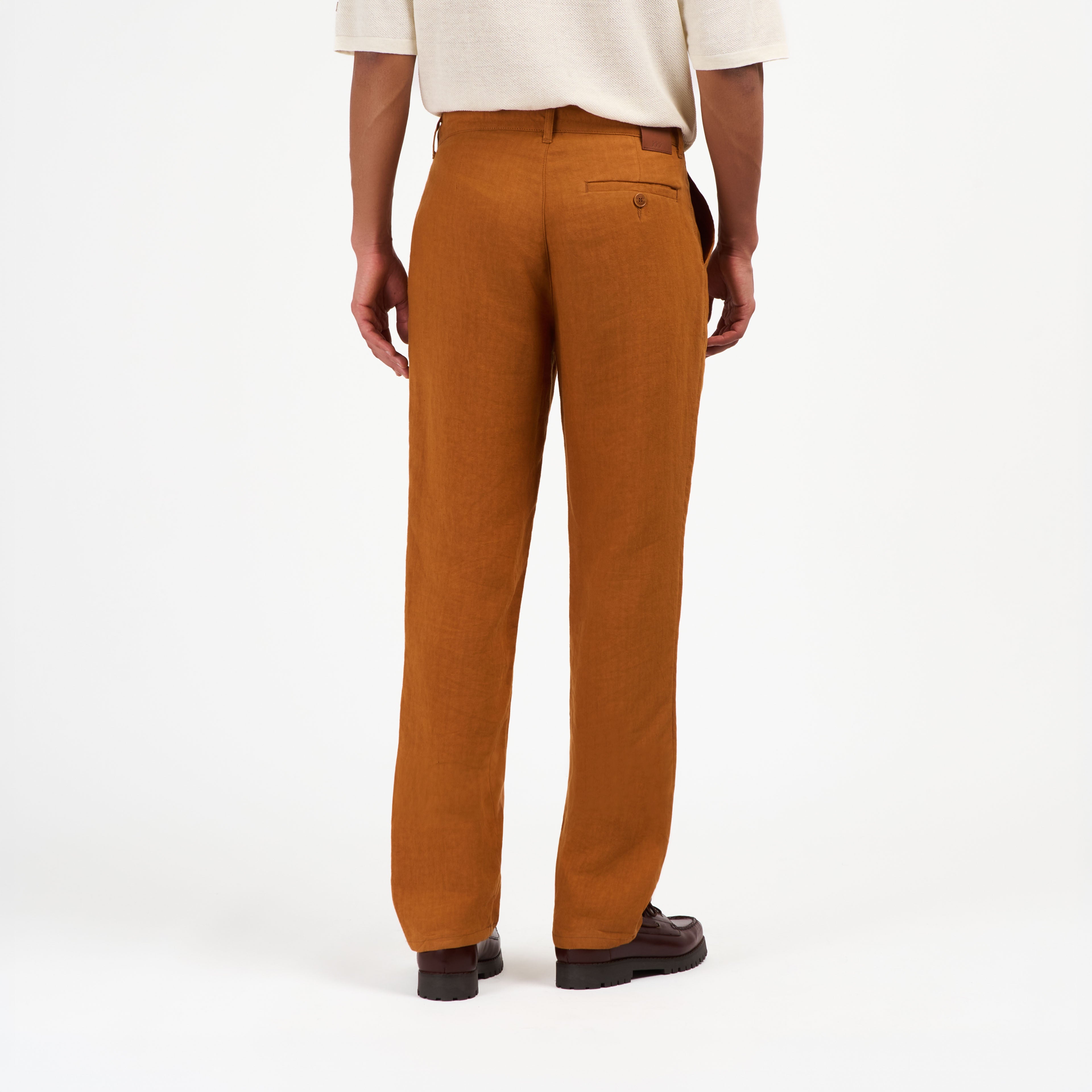 atelier-tuffery-gustave-pantalon-plis-homme-ample-rouille-en-lin image 5