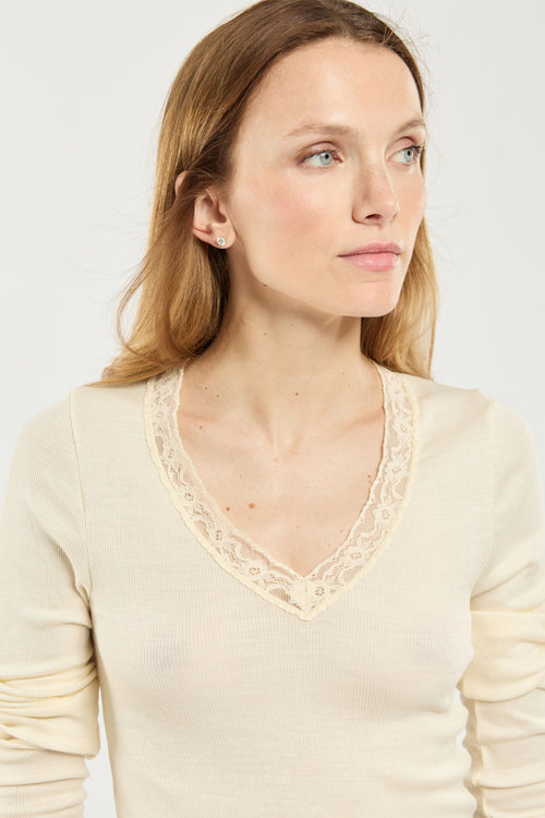 armor-lux-t-shirt-femme-manches-longues-laine-et-soie-seconde-peau-col-v-2 image 3