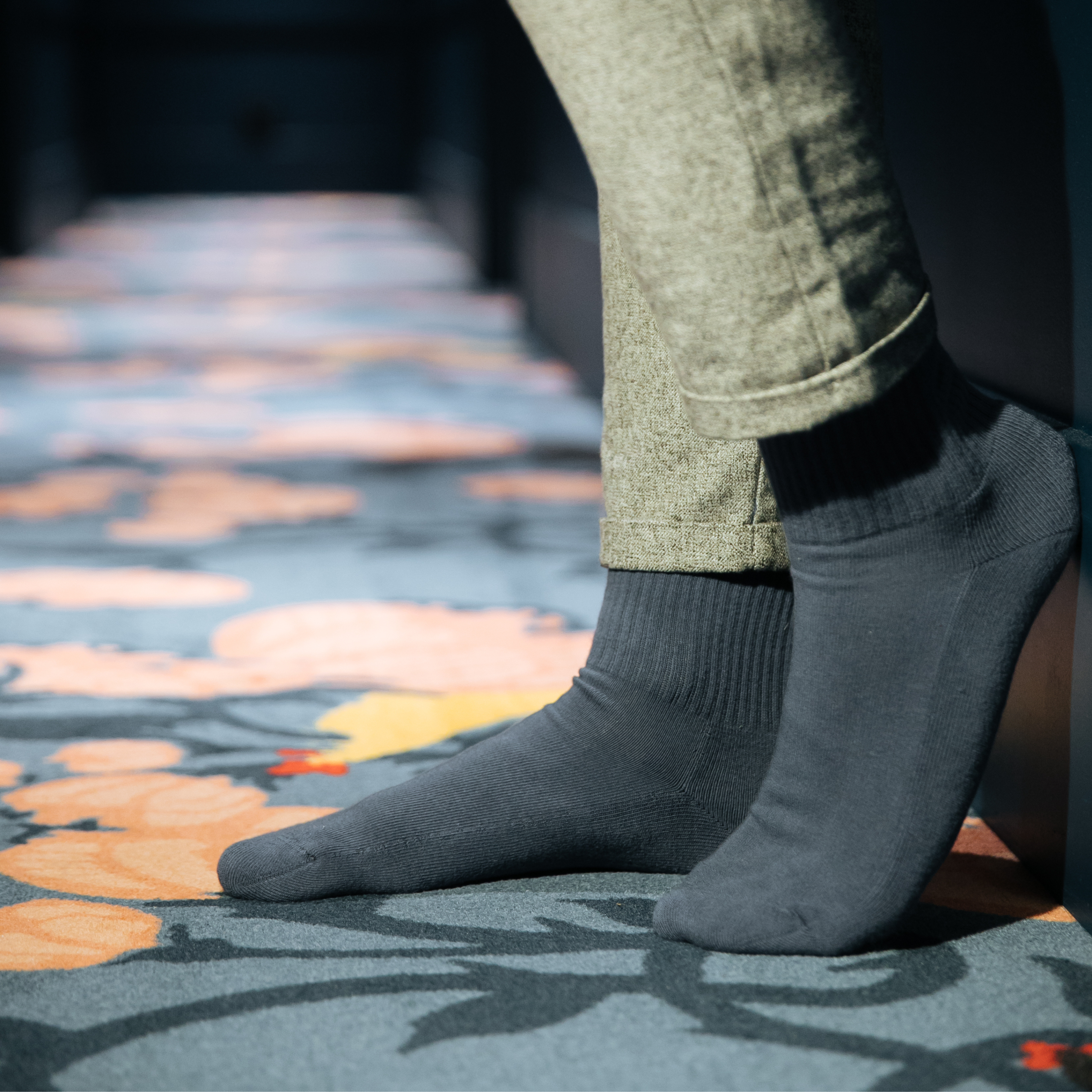 archiduchesse-chaussettes-bouclette-gris-anthracite-chaudes image 6