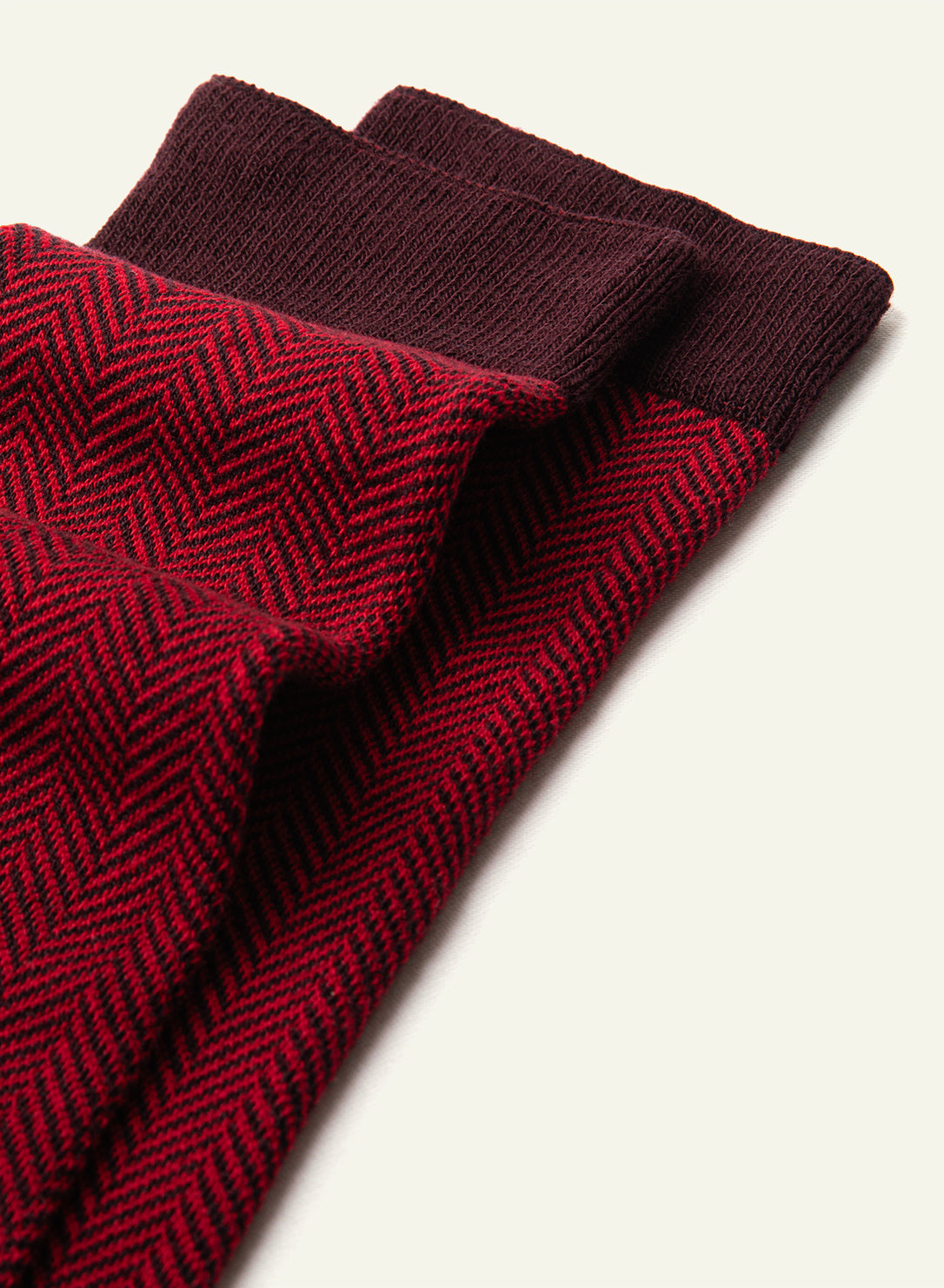 archiduchesse-chevronn-e-rouge-chaussettes-fantaisie-mi-hautes-coton image 4
