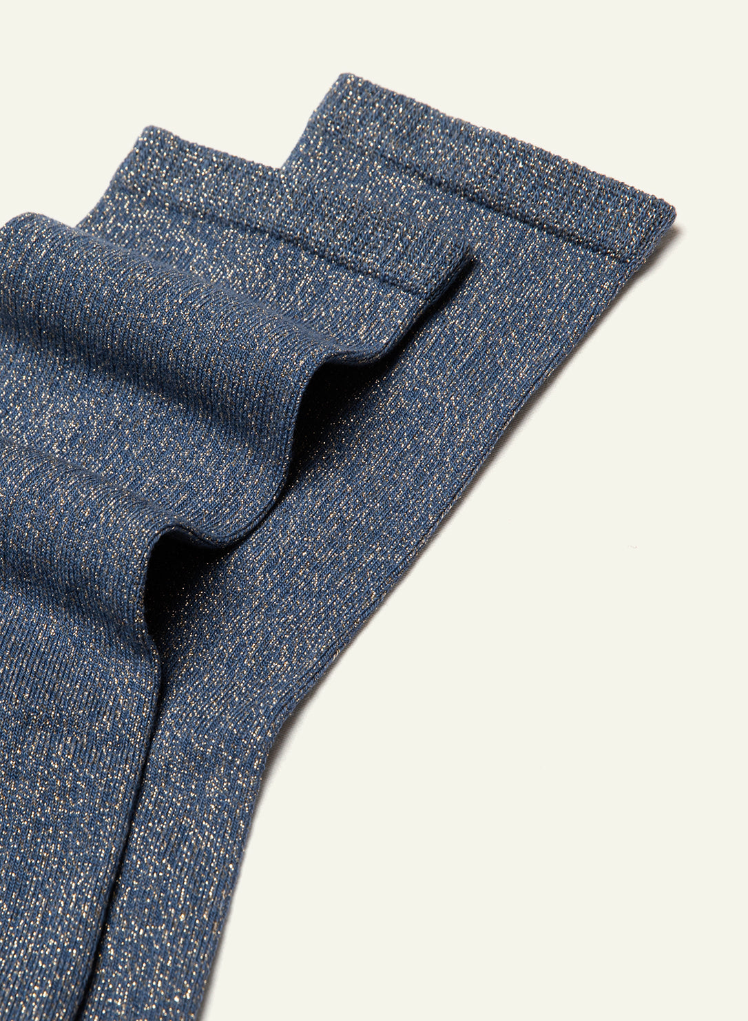 archiduchesse-paillet-e-bleu-de-n-mes-chaussettes-courtes-lurex image 4
