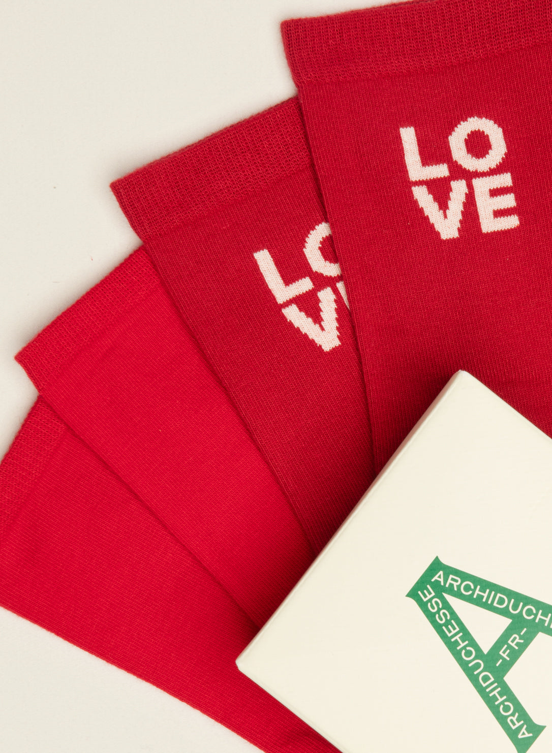 archiduchesse-duo-chaussettes-courtes-pair-fect-match-et-rouge-cardinal image 3