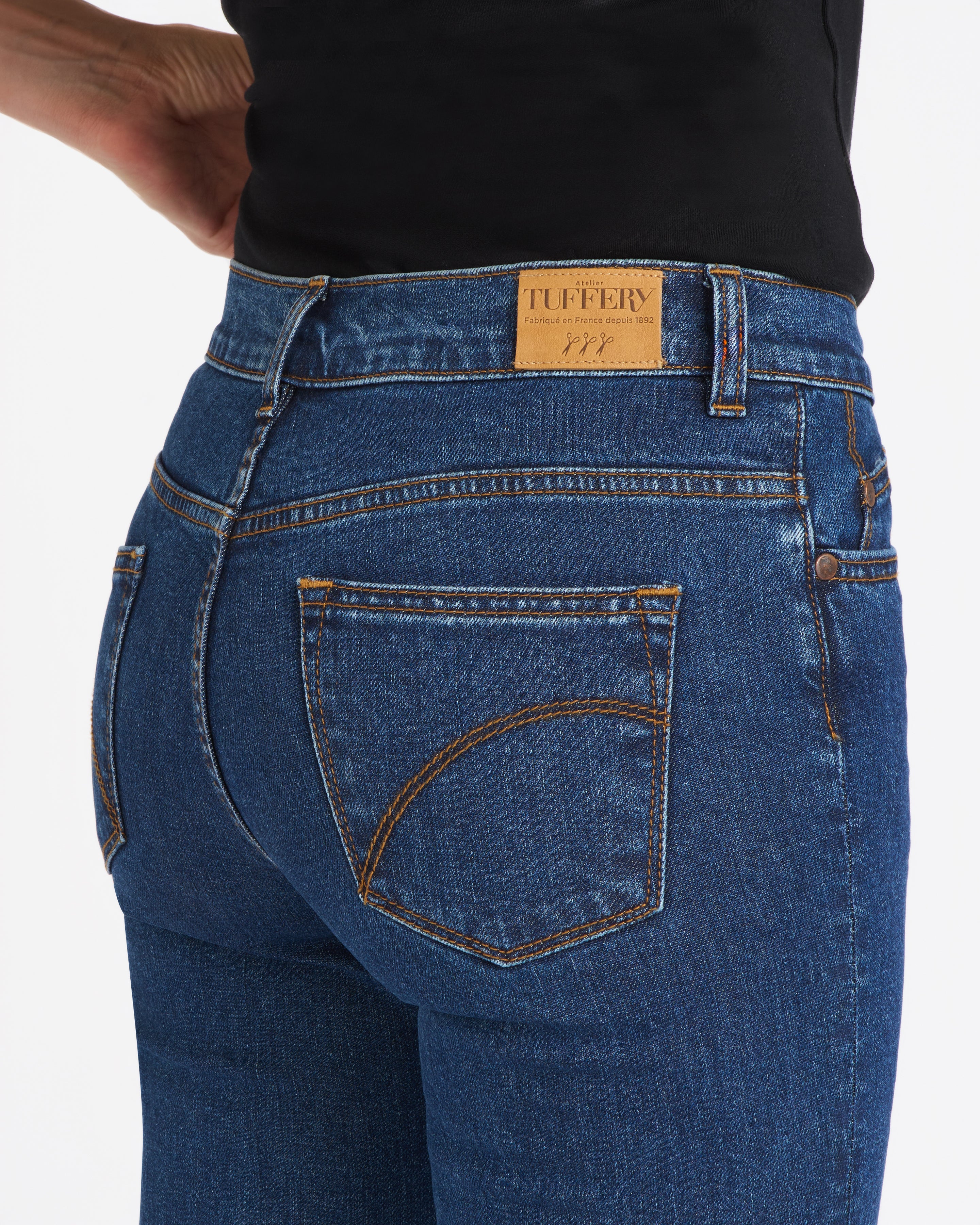 atelier-tuffery-jean-margot-femme-flare-semi-haute-stonewashed image 6