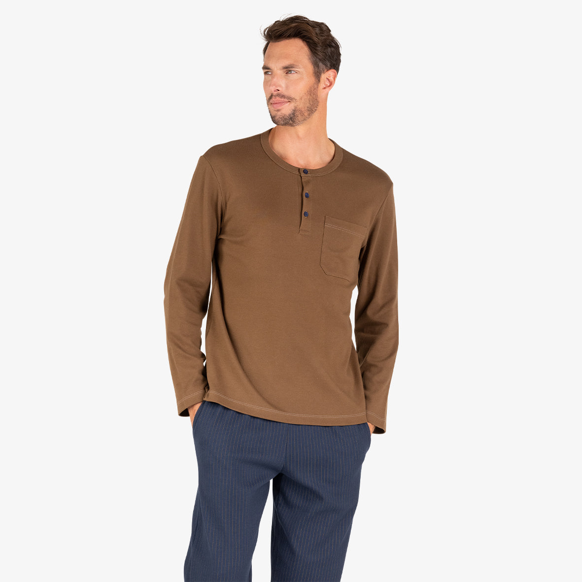 eminence-pyjama-long-homme-interlock-haut-col-t-blanc-bas-marine image 1