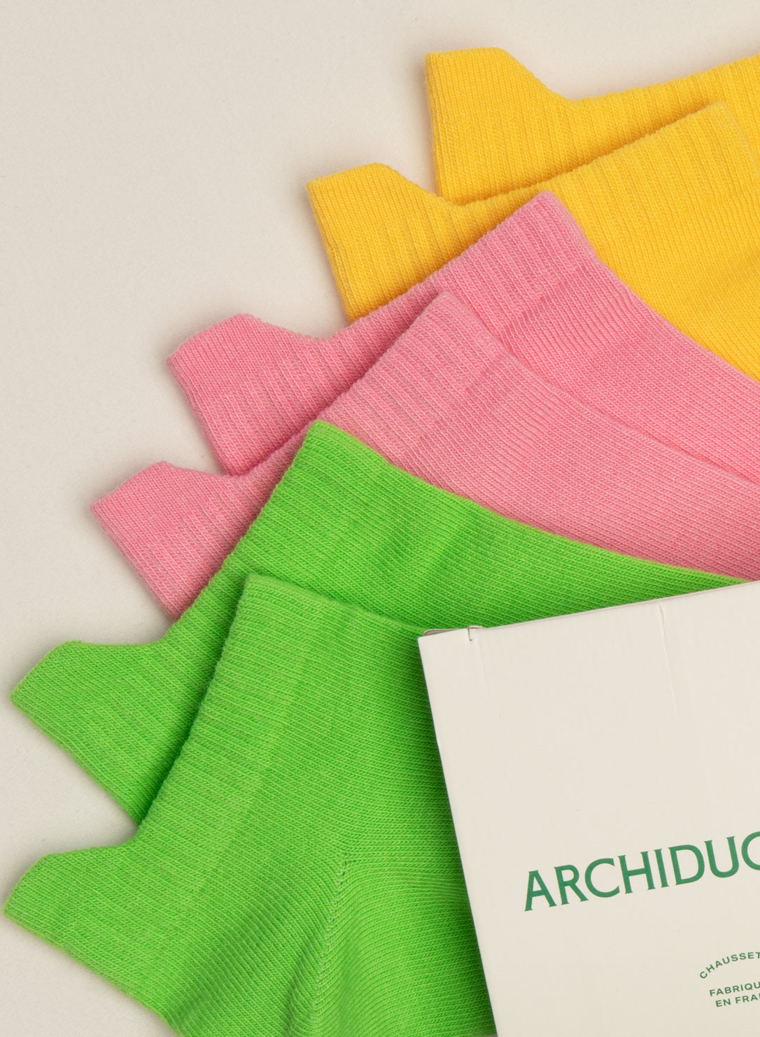 archiduchesse-trio-socquette-color-coffret-3-socquettes-jaune-rose-vert image 2