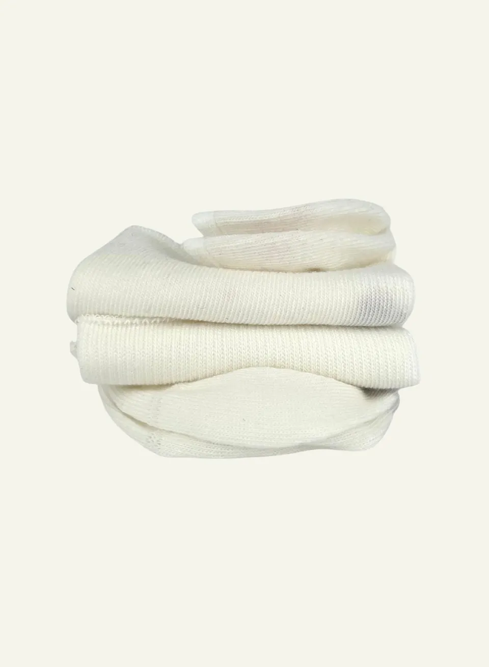 archiduchesse-anne-visible-chaussettes-invisibles-blanches-unisexe image 1