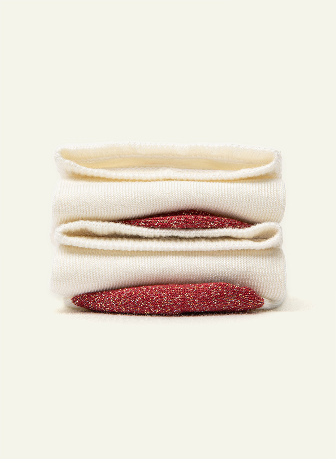 archiduchesse-compl-tement-love-chaussettes-blanches-c-ur-lurex image 1