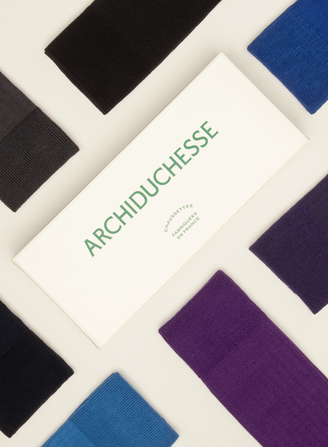 archiduchesse-semainier-ciel-bleu-de-luxe-7-chaussettes-fil-d-cosse image 2