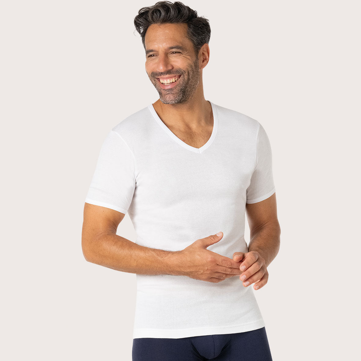eminence-lot-de-3-tee-shirts-homme-col-v-pur-coton-premium-318 image 2