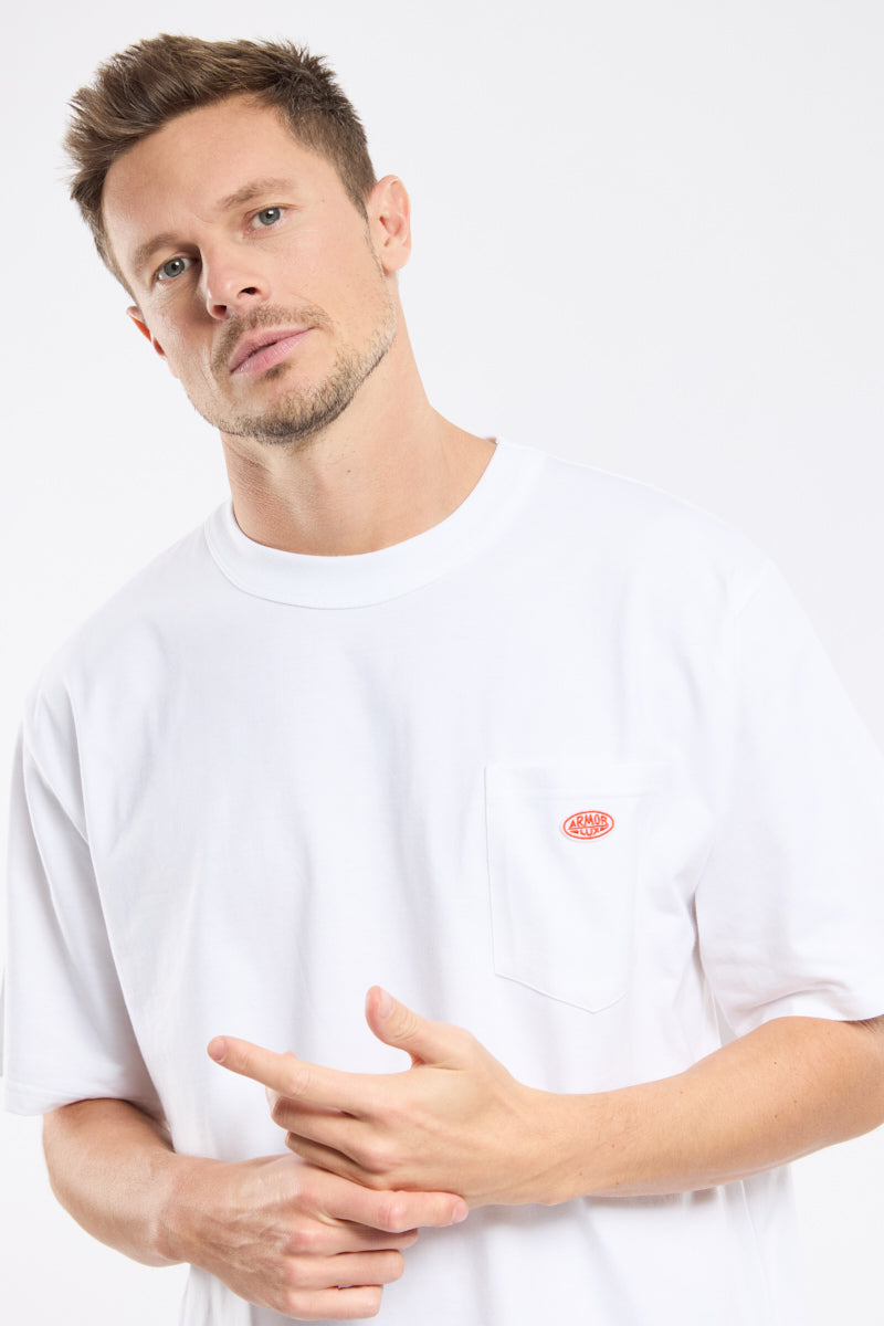 armor-lux-t-shirt-uni-homme-coton-bio-poche-poitrine-coupe-droite image 2