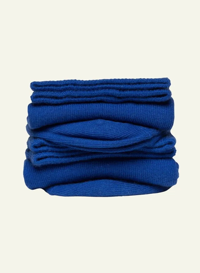 archiduchesse-de-ville-bleu-monochrome-chaussettes-mi-mollet image 1