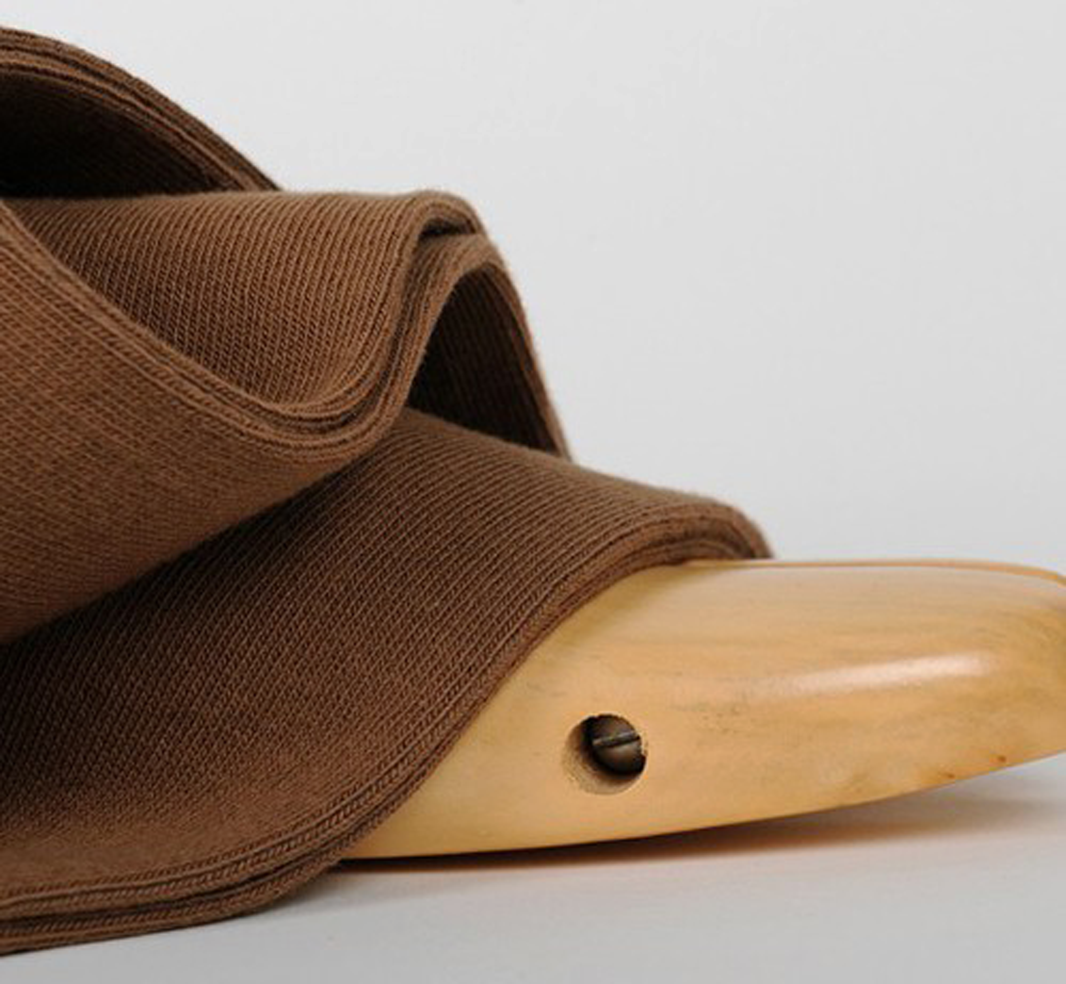 archiduchesse-marron-chocolat-au-lait-chaussettes-de-ville image 7