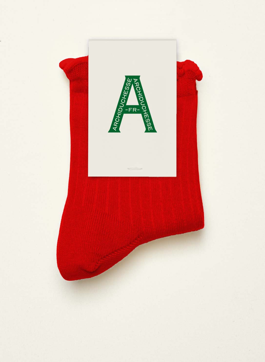 archiduchesse-collerettes-rouge-chaussettes-fantaisie-courte image 3