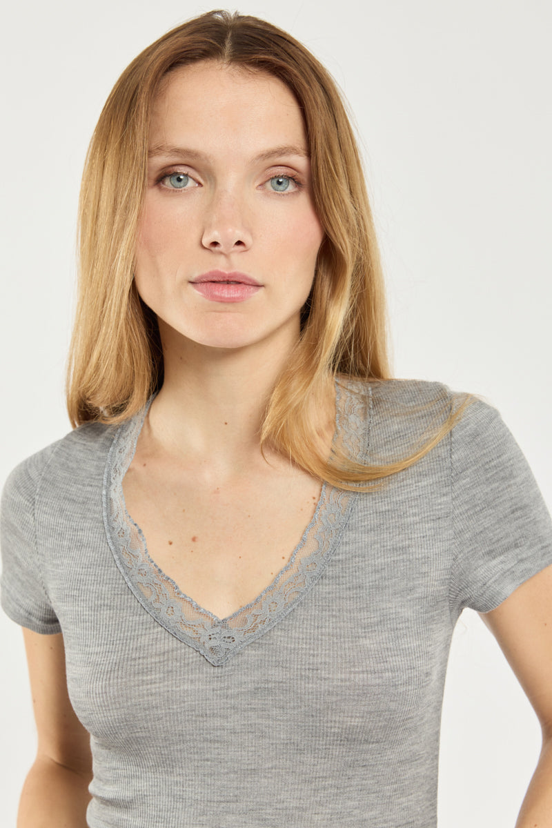 armor-lux-t-shirt-femme-col-dentelle-laine-et-soie image 2