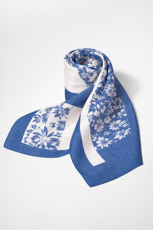 armor-lux-carr-foulard-lin-et-coton-motifs-floraux-70x70cm image 2