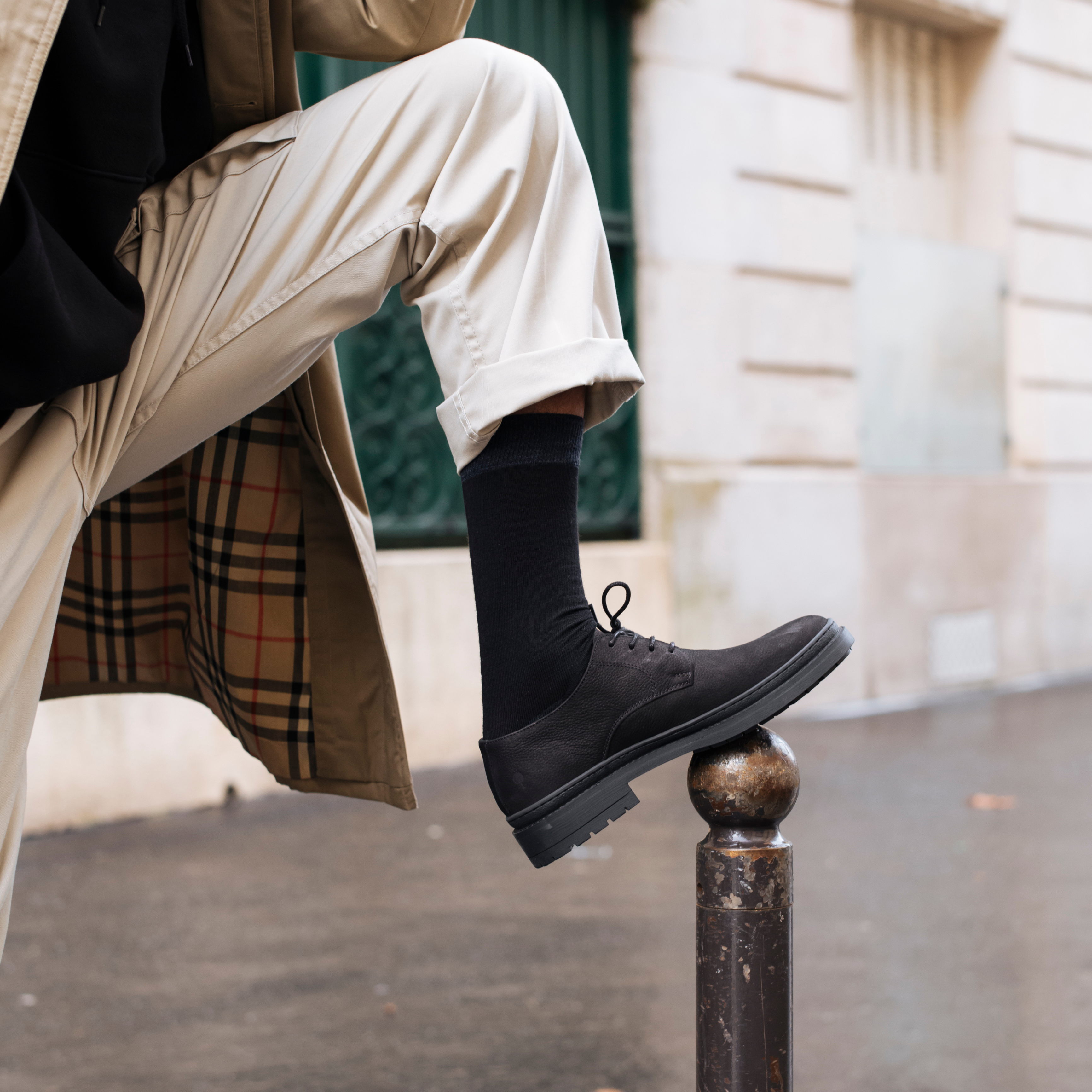 archiduchesse-de-laine-chaussettes-mi-hautes-noir-en-laine-m-rinos image 7