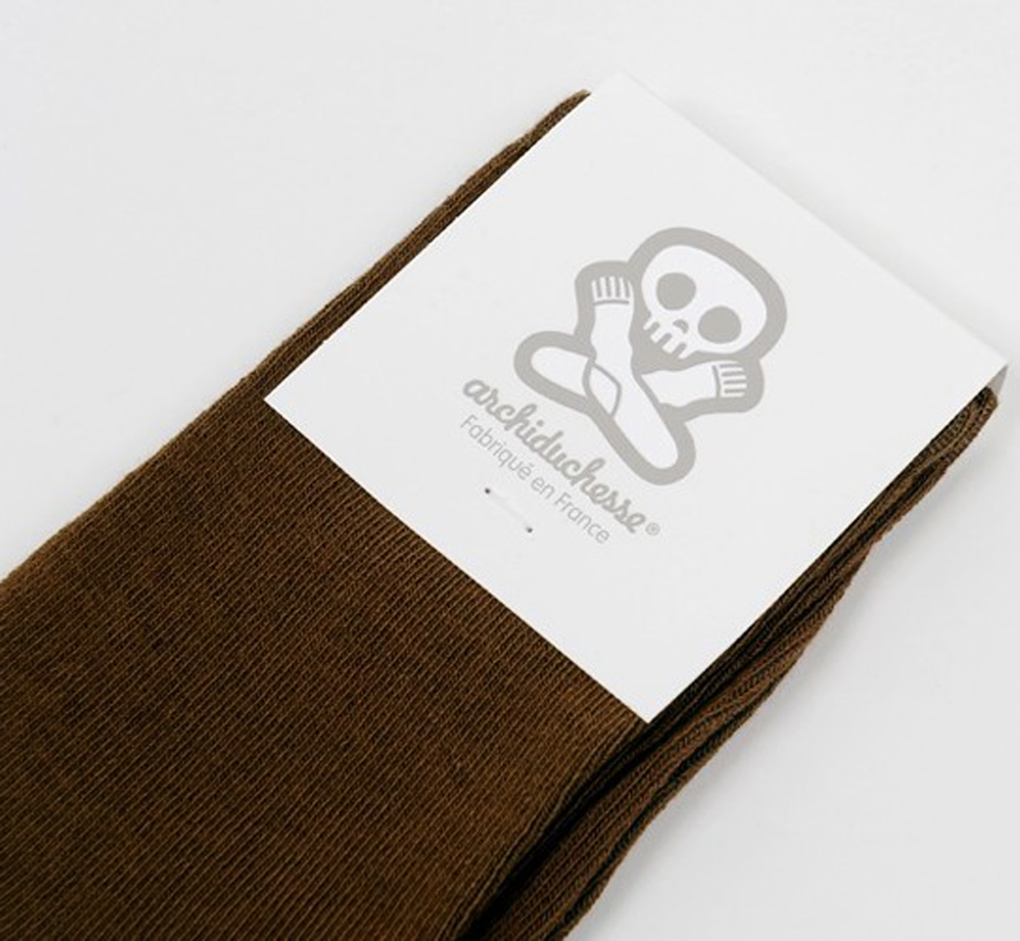 archiduchesse-de-ville-marron-chocolat-chaussettes-mi-hautes-unisexes image 4