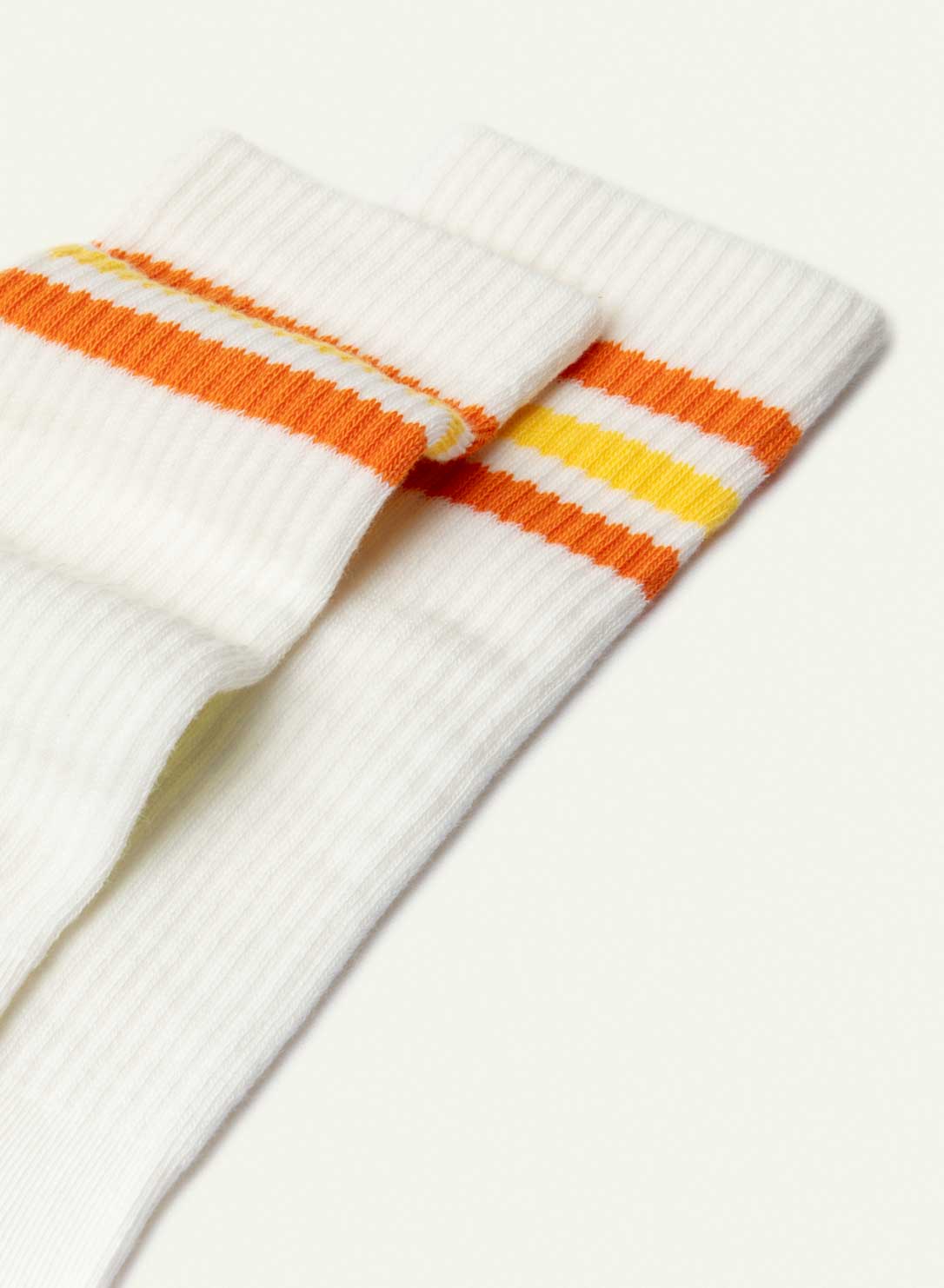 archiduchesse-chaussette-bouclette-ray-e-orange-et-jaune-broderie-couronne image 5