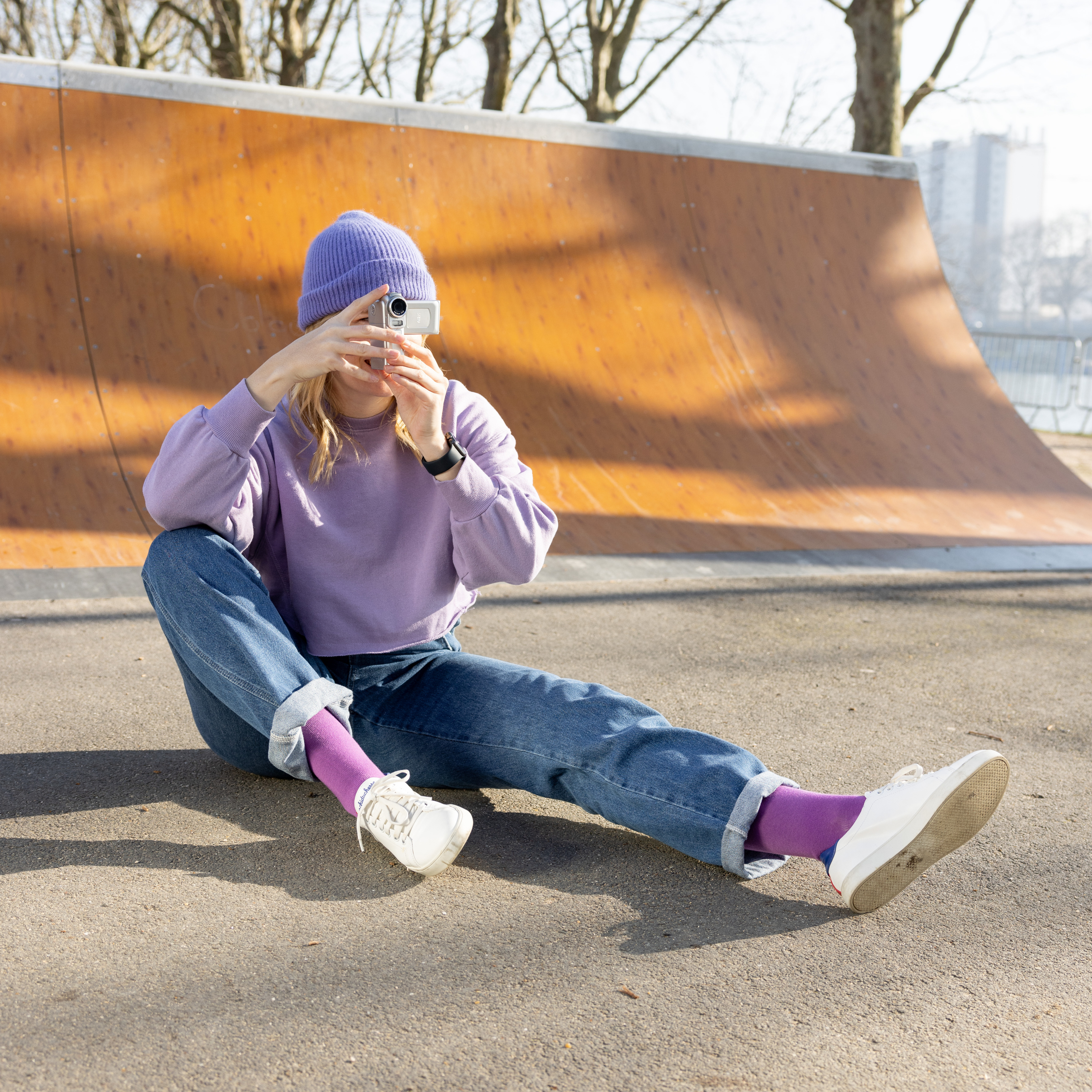 archiduchesse-ultra-violet-chaussettes-de-ville-mi-mollet image 3