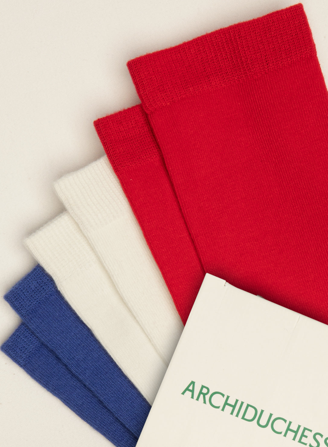 archiduchesse-trio-de-ville-bleu-blanc-rouge-coffret-3-paires-de-chaussettes image 2