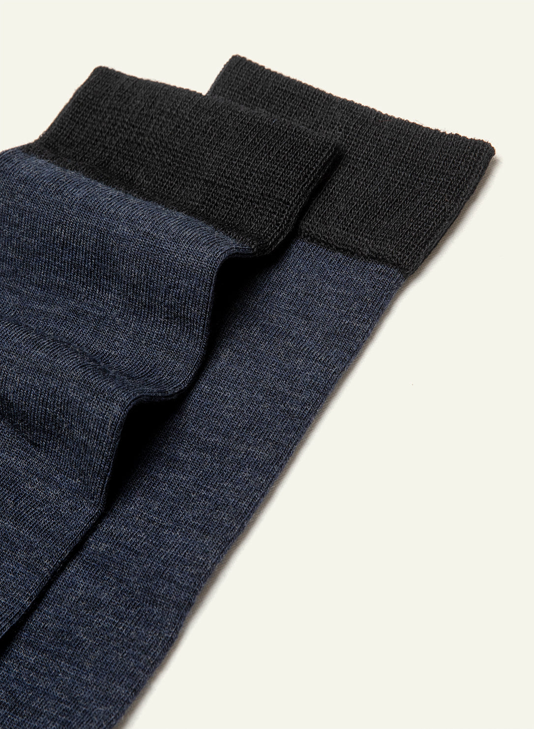 archiduchesse-chaussettes-en-laine-bleu-mi-haute-cocooning image 3