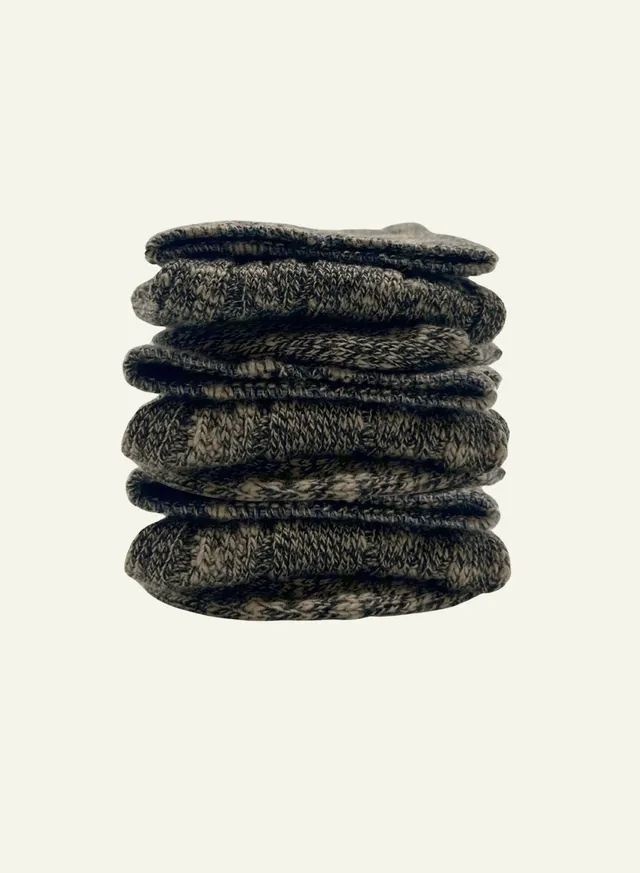archiduchesse-d-hiver-noir-gris-chaussettes-mi-hautes-chaudes-coton image 1