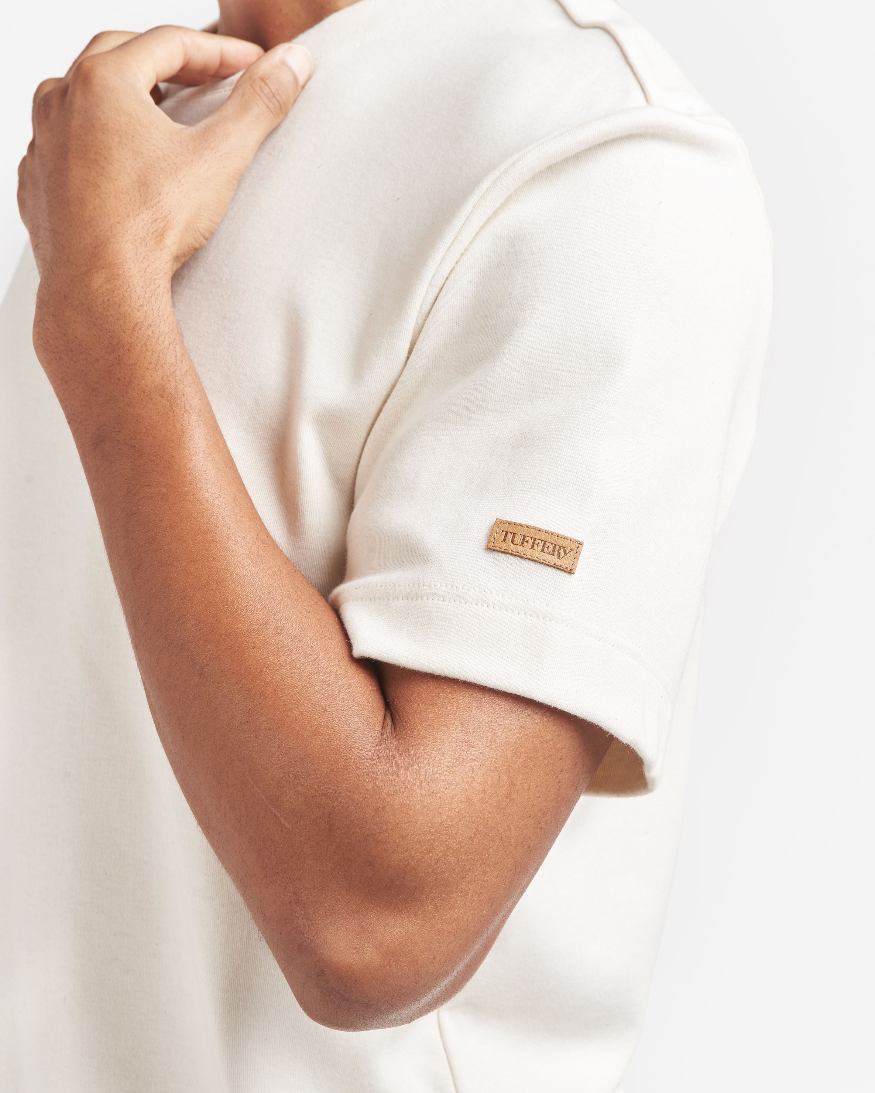 atelier-tuffery-t-shirt-homme-coton-bio-cru-coupe-droite image 4