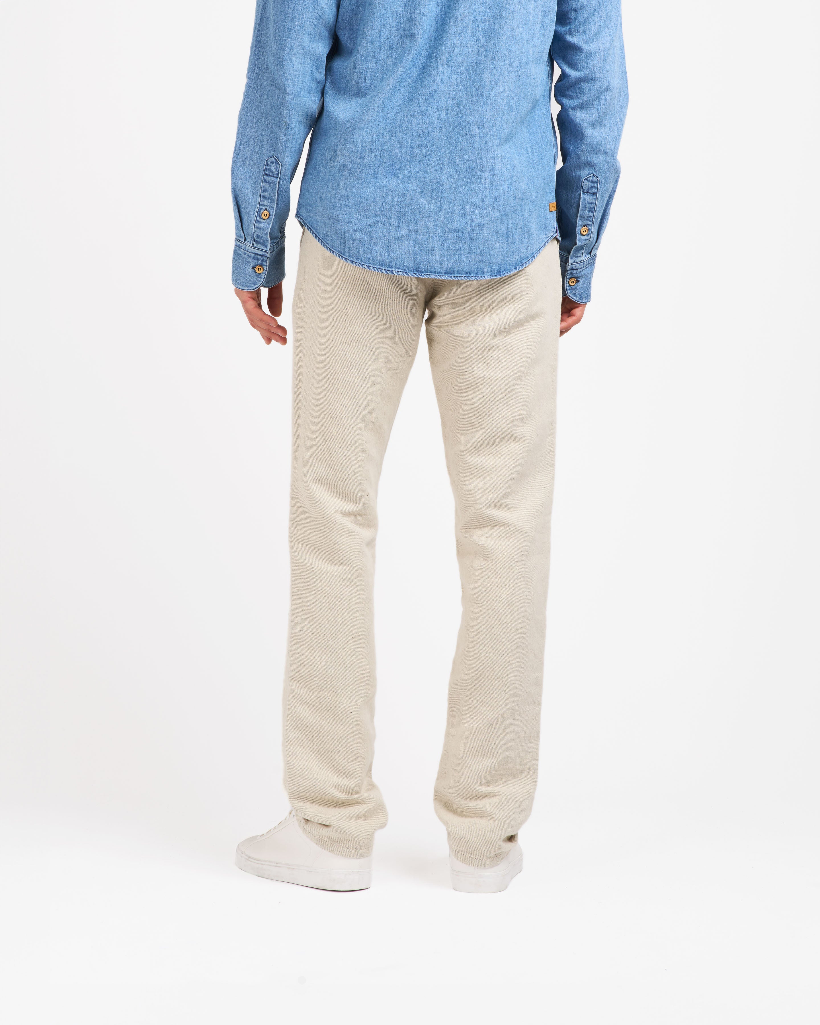 atelier-tuffery-chino-ernest-homme-droit-ajust-chanvre-naturel image 4