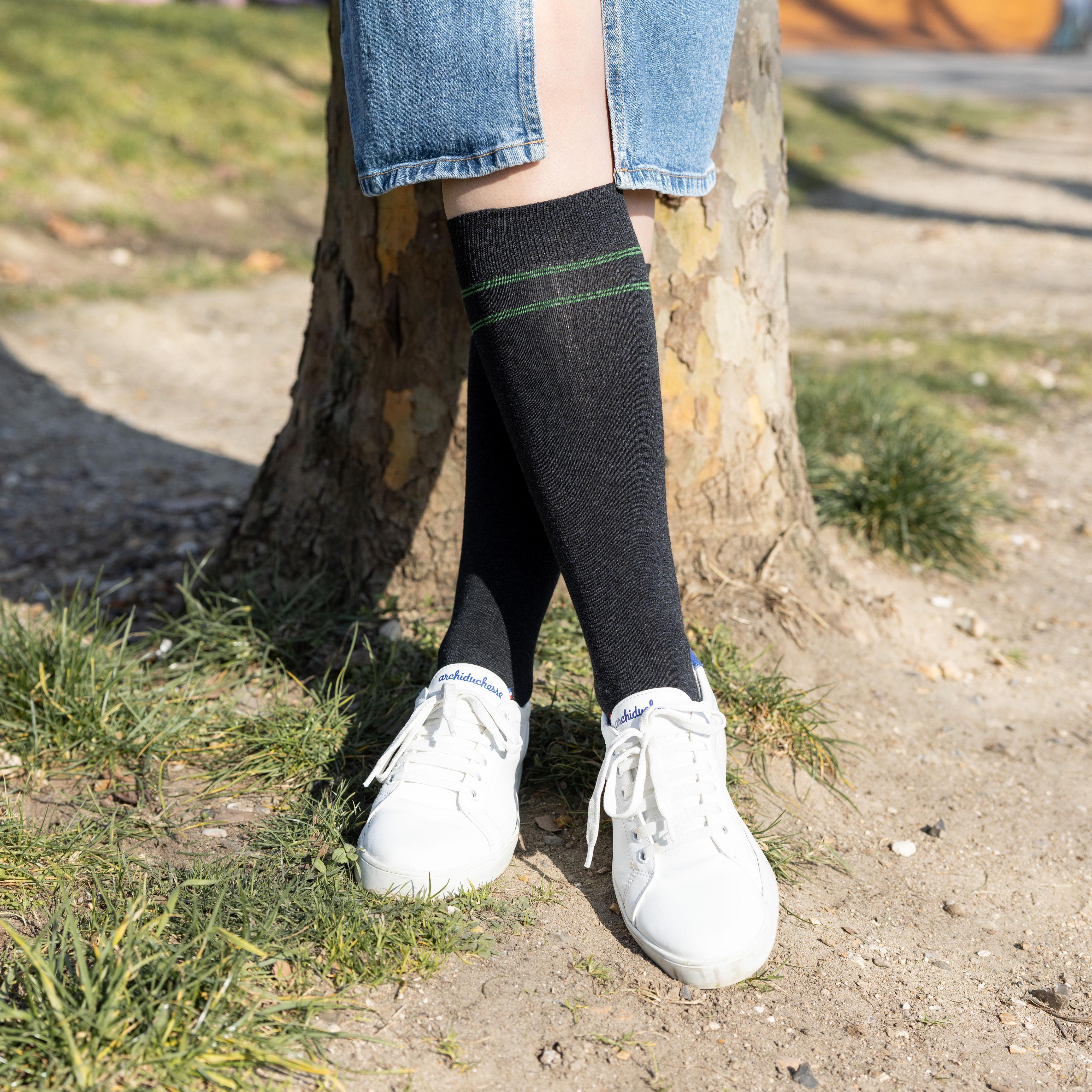 archiduchesse-re-n-e-chaussettes-recycl-es-grises-mi-hautes image 3