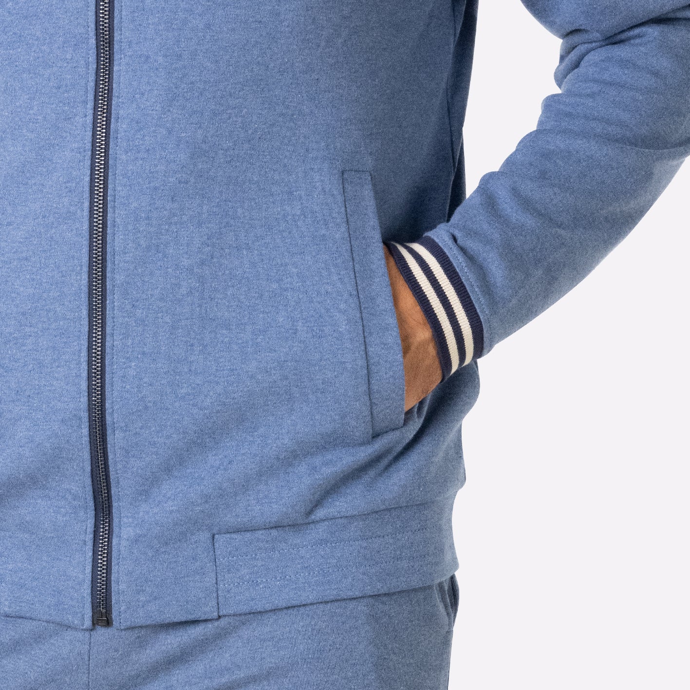 eminence-interlock-veste-zipp-e-homme-bleu-chin image 3