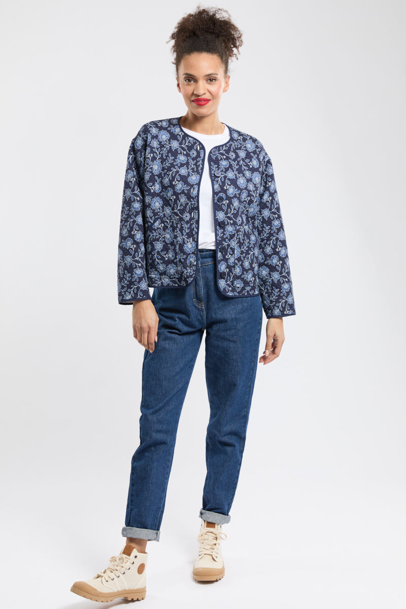 armor-lux-veste-matelass-e-homewear-femme-coton-fleurs-bleues image 2