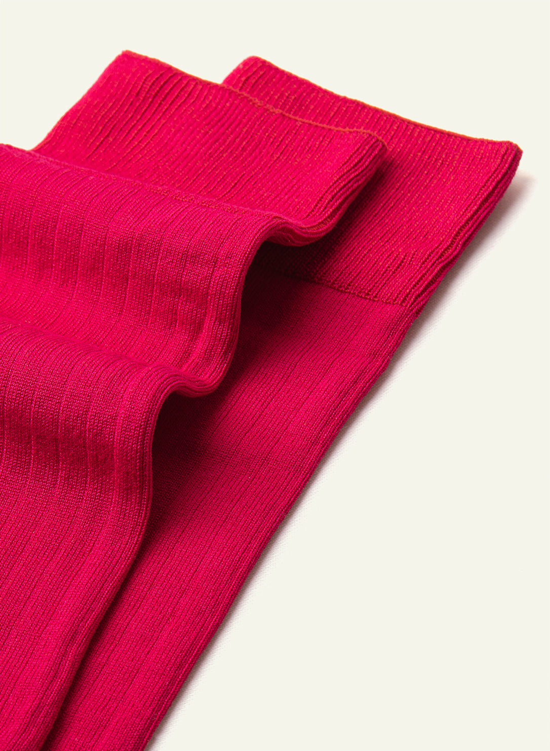archiduchesse-rose-framboise-chaussettes-fil-d-cosse-de-luxe-mi-mollet image 4