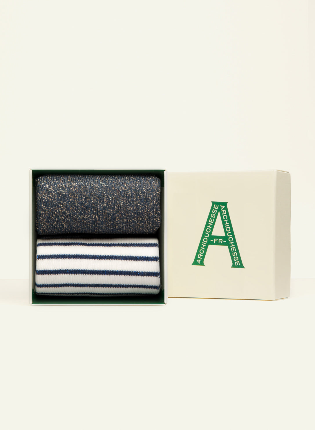 archiduchesse-duo-belle-le-bleue-paillet-e-bleu-berg-re-coffret-2-chaussettes-co image 1