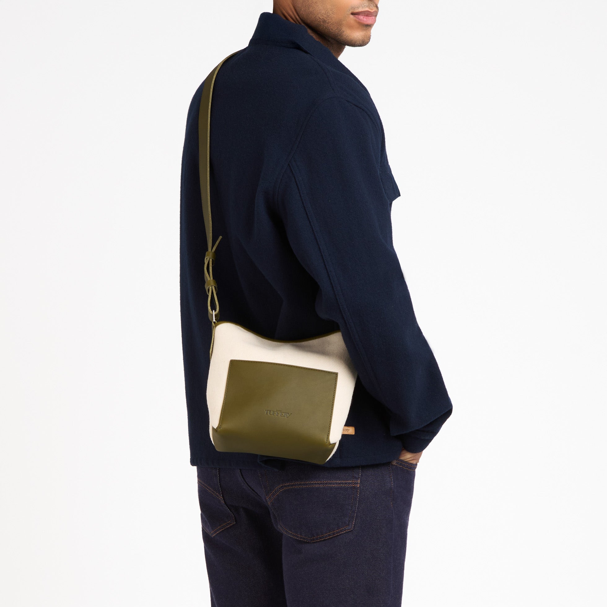 atelier-tuffery-sac-bandouli-re-cuir-et-laine-fran-aise-cru image 5