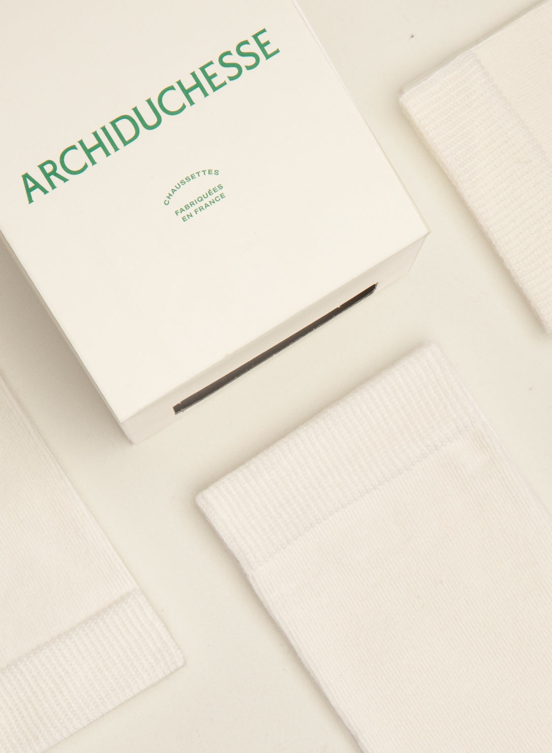archiduchesse-trio-chaussettes-courtes-blanc-mouton image 3