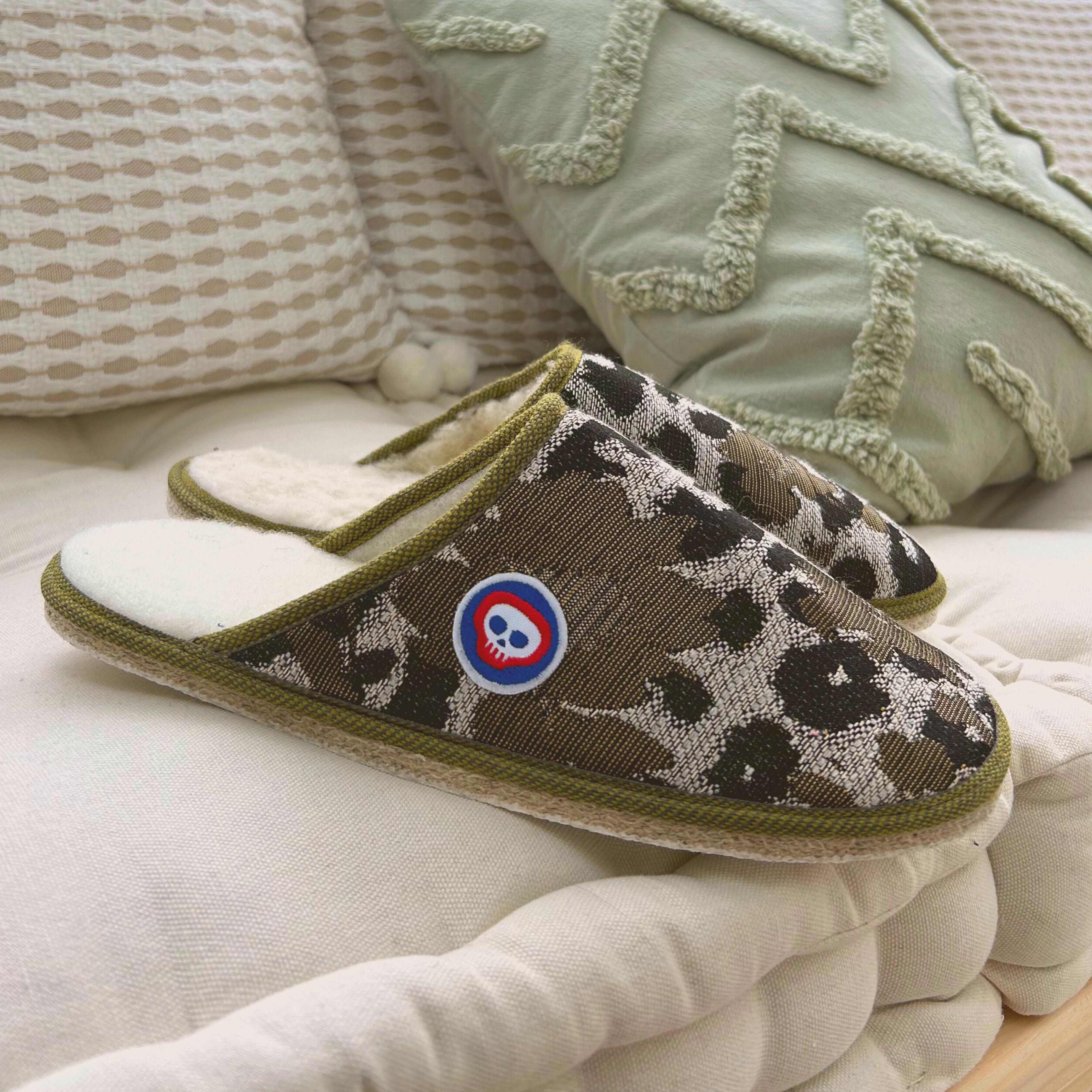 archiduchesse-t-te-de-mules-l-opard-mules-cocooning-laine-recycl-e image 4