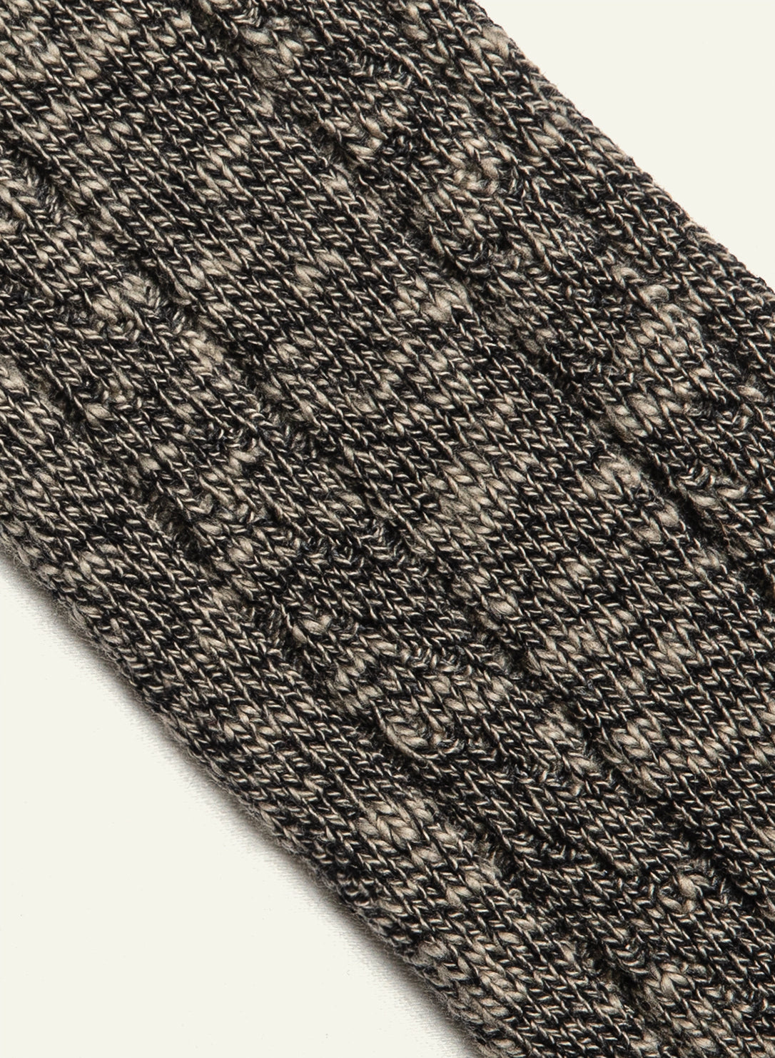 archiduchesse-d-hiver-noir-gris-chaussettes-mi-hautes-chaudes-coton image 5